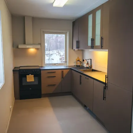 Apartment 2nd Floor *