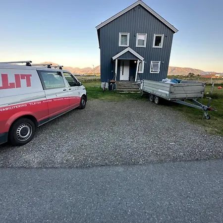 2nd Floor * Sommarøy