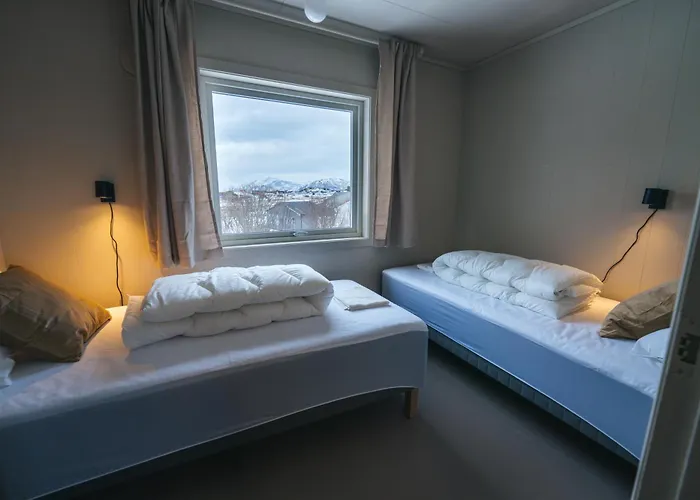 2nd Floor Apartament Sommarøy