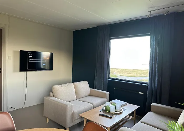 2nd Floor * Sommarøy