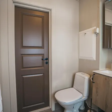 2nd Floor アパート